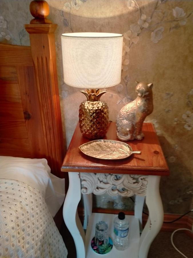Amberly House Rotorua Bed & Breakfast Bagian luar foto